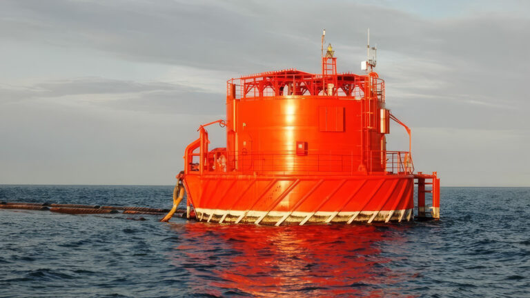 Казахстан обвинил Украину в атаке на КТК и предупредил о последствиях