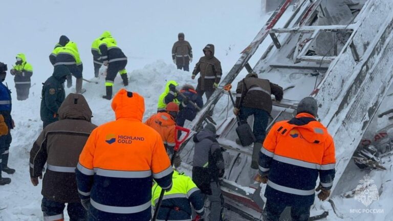 Как смог выжить погребенный под лавиной камчатский геолог