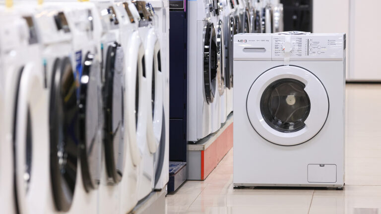 Россиянам рассказали, в каком месяце выгоднее покупать технику