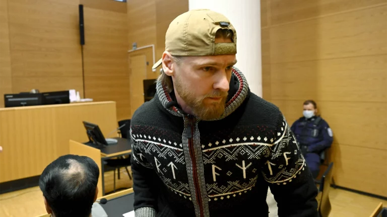 «Он сдохнет в Финляндии»: адвокат экс-замкомандира «Русича» опасается за его жизнь