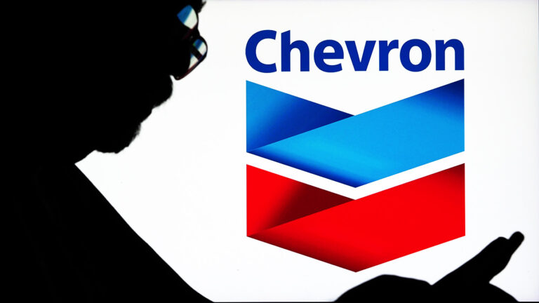 Reuters: Chevron заинтересовалась зарубежными активами «Лукойла»