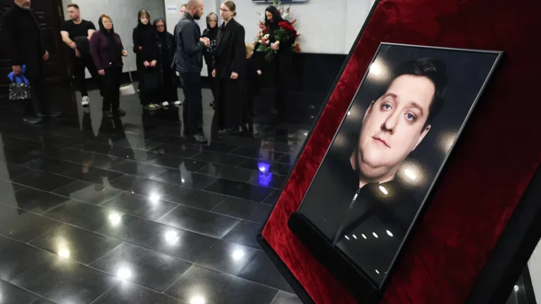 Стало известно последнее желание Романа Попова