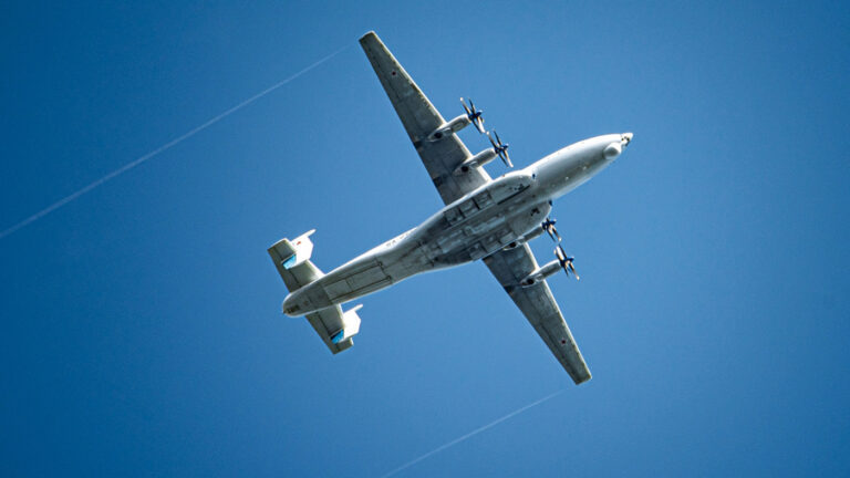 Ан-22 (архивное фото)