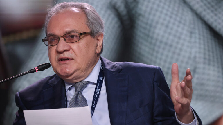 «Повырезали оттуда все»: глава СПЧ возмутился цензурой на ТВ