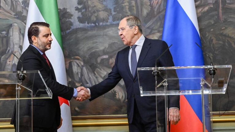 «Игра окончена»: как оппозиция Сирии склонила Россию к отказу от Асада