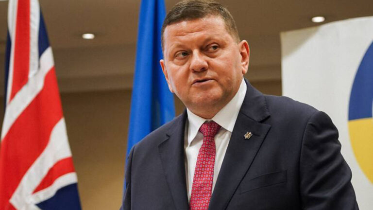 NV узнало о планах Залужного уйти в отставку и вернуться в Киев