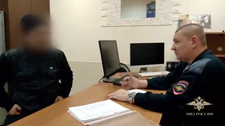 В Подмосковье задержали курьеров, перевозивших детей в сумках