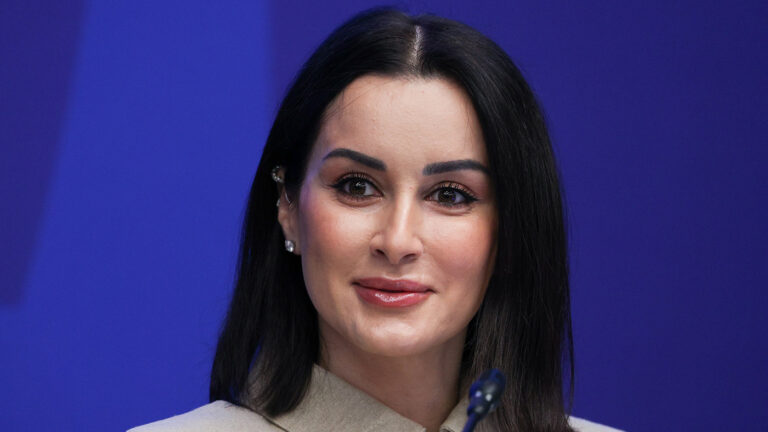 Тина Канделаки