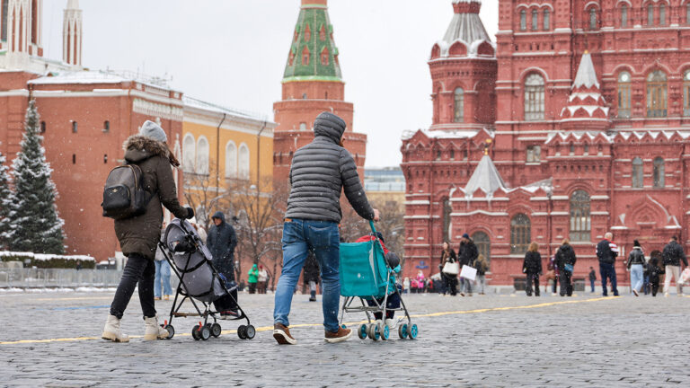 «Не бойтесь, рожайте детей»: Останина отреагировала на слухи об отмене маткапитала