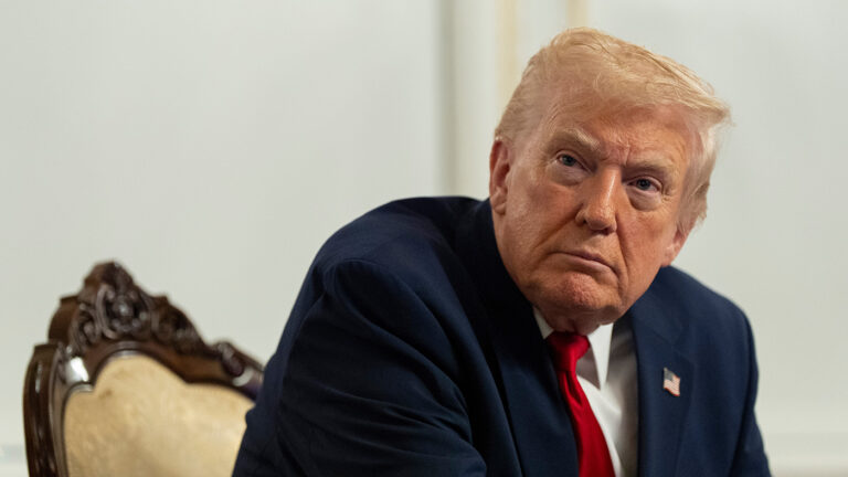 Reuters выяснил, почему Трамп «закрыл» небо над Венесуэлой