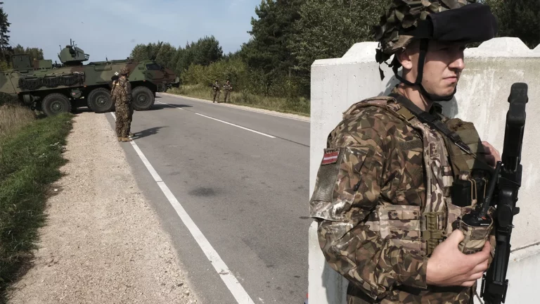 На границе Латвии разрешат устраивать взрывы из-за «российской угрозы»