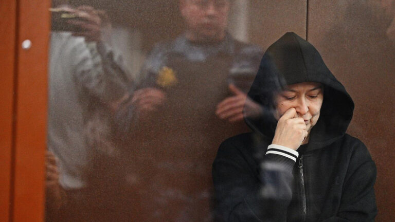 Министр культуры Республики Башкирии Амина Шафикова во время заседания суда