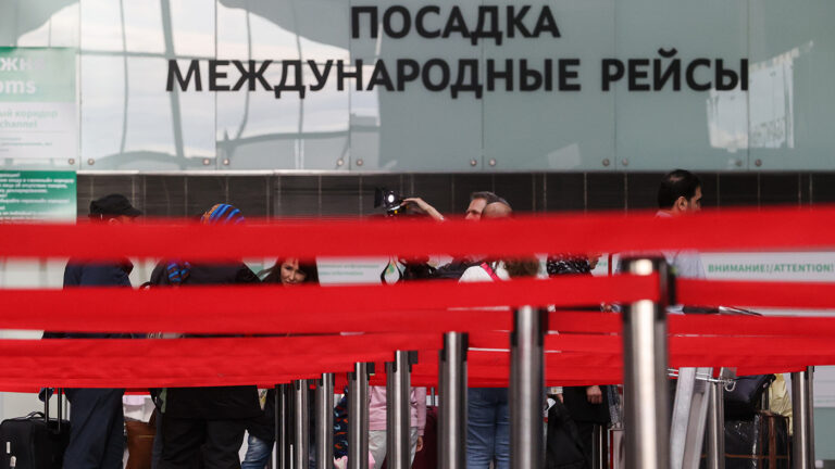 Российские авиакомпании перекроили расписание из-за боев между Израилем и Ираном