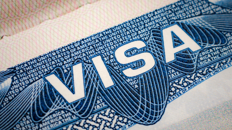 США вводят новые визовые ограничения