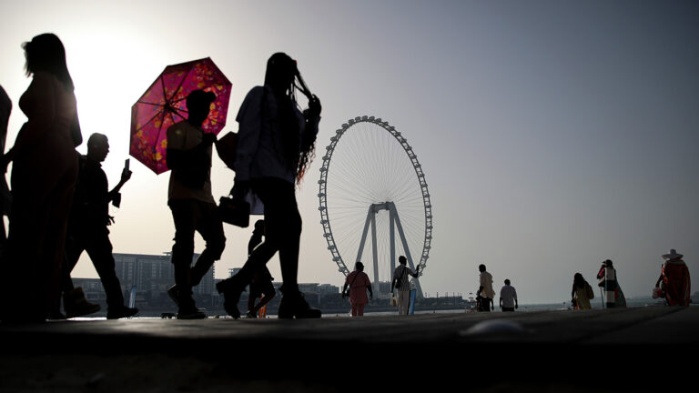 «Пластырь на рану»: восстановится ли турпоток в ОАЭ в ближайшее время