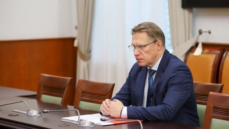 Мурашко: нагрузку на медиков снизят с помощью ИИ