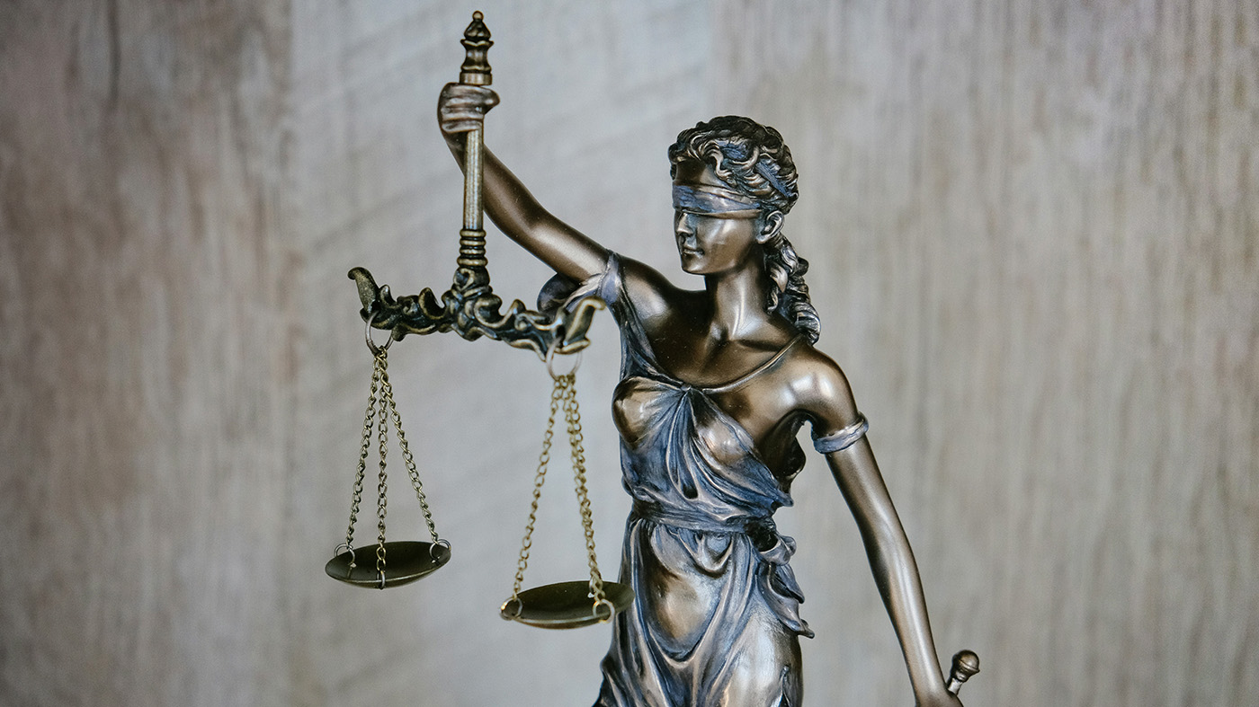 Суд в США приговорил китайского миллиардера к 30 годам тюрьмы