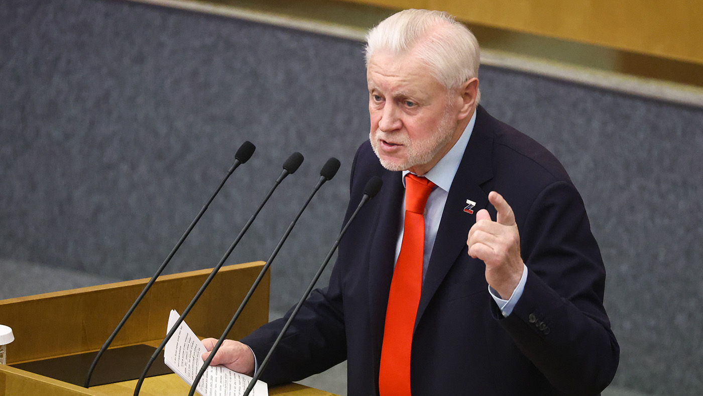 «Зыбучие пески кризиса»: Миронов обвинил ЦБ в желании «добить» экономику России