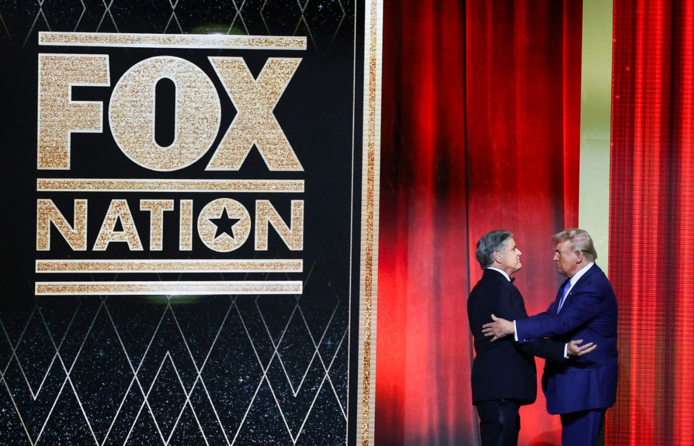 Donald Trump warns Fox News over rally coverage